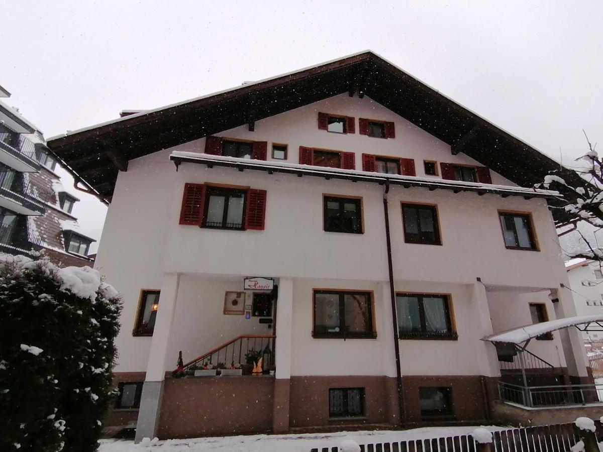 Haus Marion Haueis Hotel Sankt Anton am Arlberg Kültér fotó